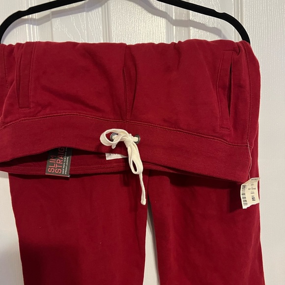 2000’s Aeropostale sweatpants track suit red size large - Picture 2 of 3